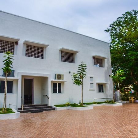 Sree Laxmi Mahal Hotel Тутикорин Екстериор снимка