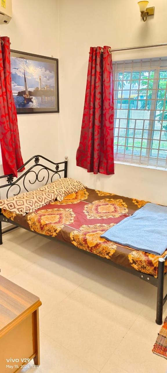 Sree Laxmi Mahal Hotel Тутикорин Екстериор снимка