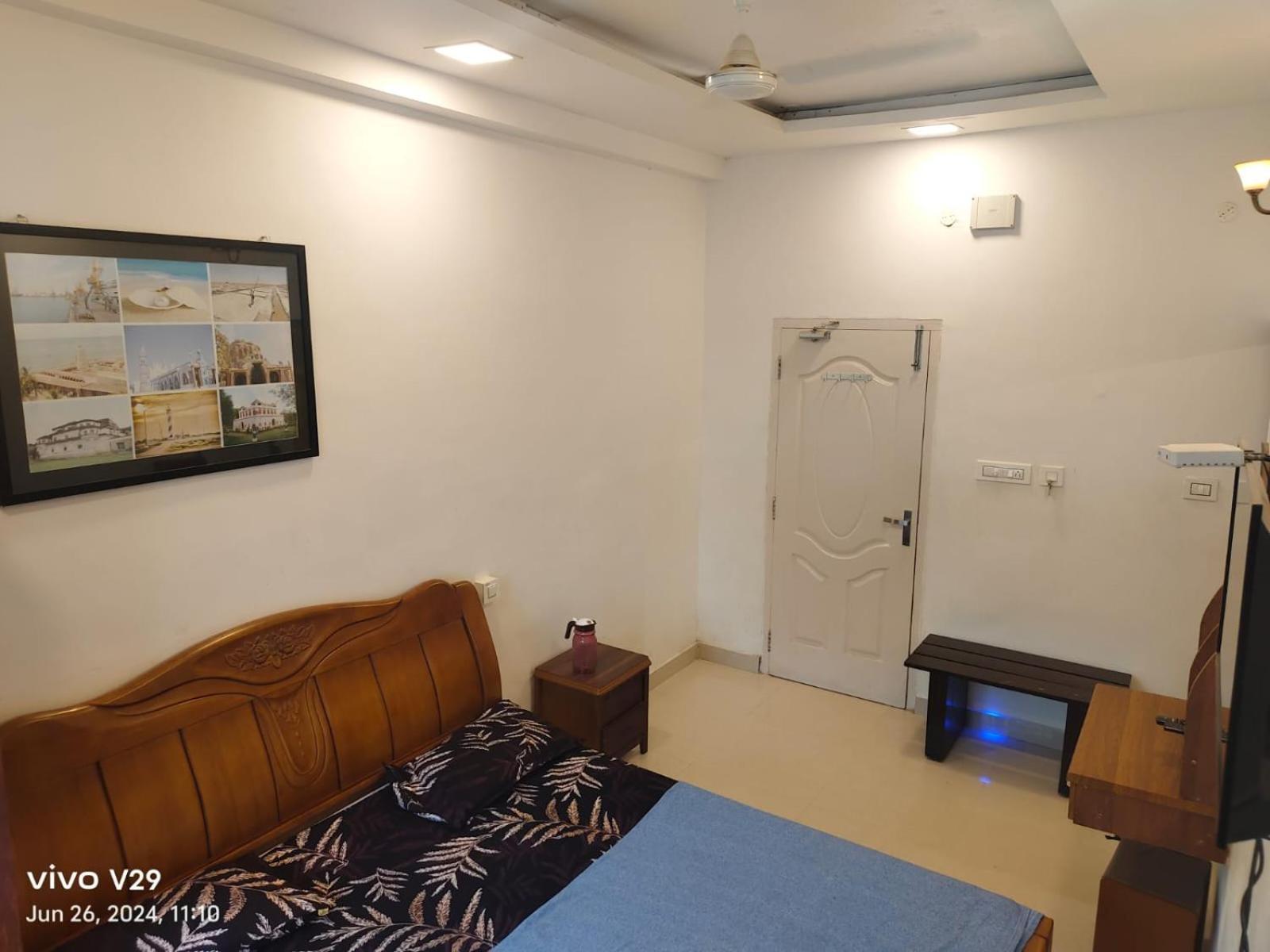 Sree Laxmi Mahal Hotel Тутикорин Екстериор снимка