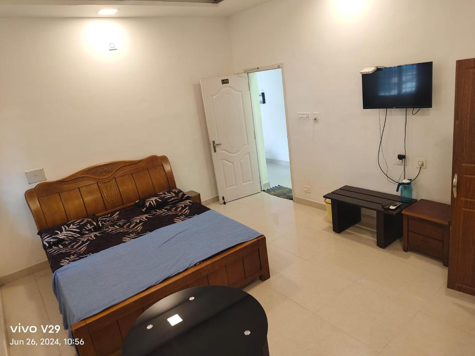 Sree Laxmi Mahal Hotel Тутикорин Екстериор снимка