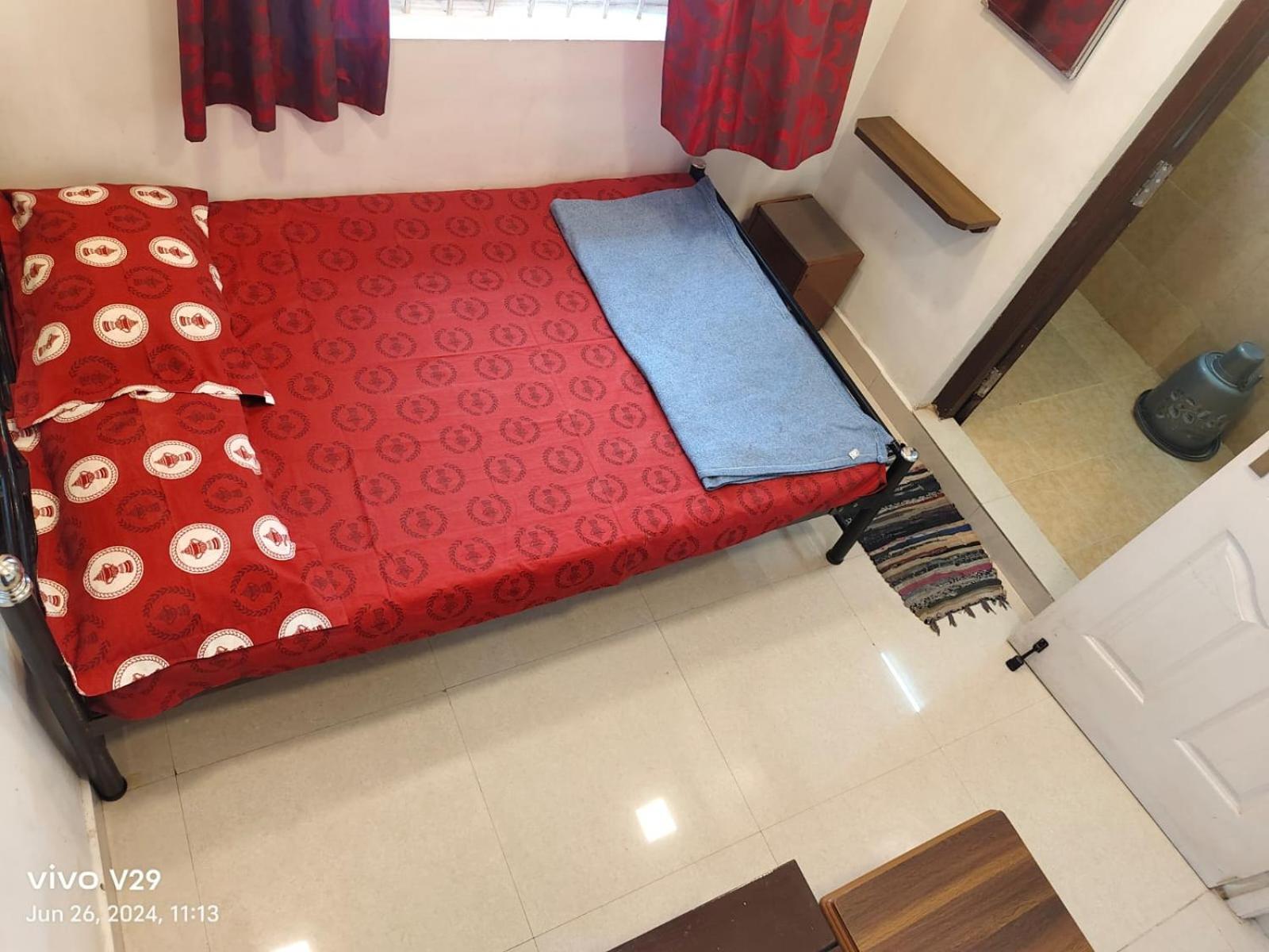Sree Laxmi Mahal Hotel Тутикорин Екстериор снимка